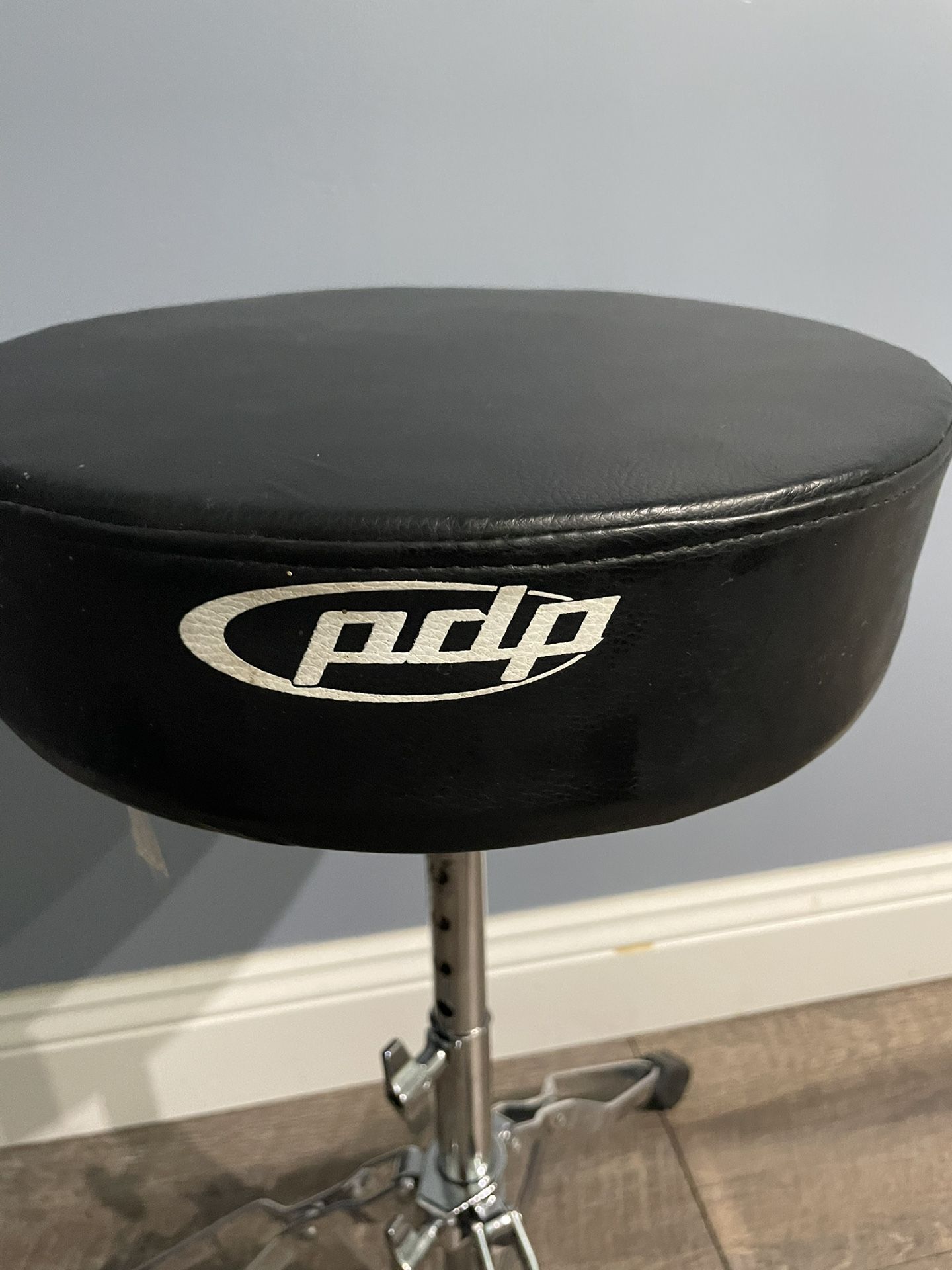 PDP Drum Throne / Seat Like New