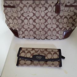Coach Purse With Wallet 