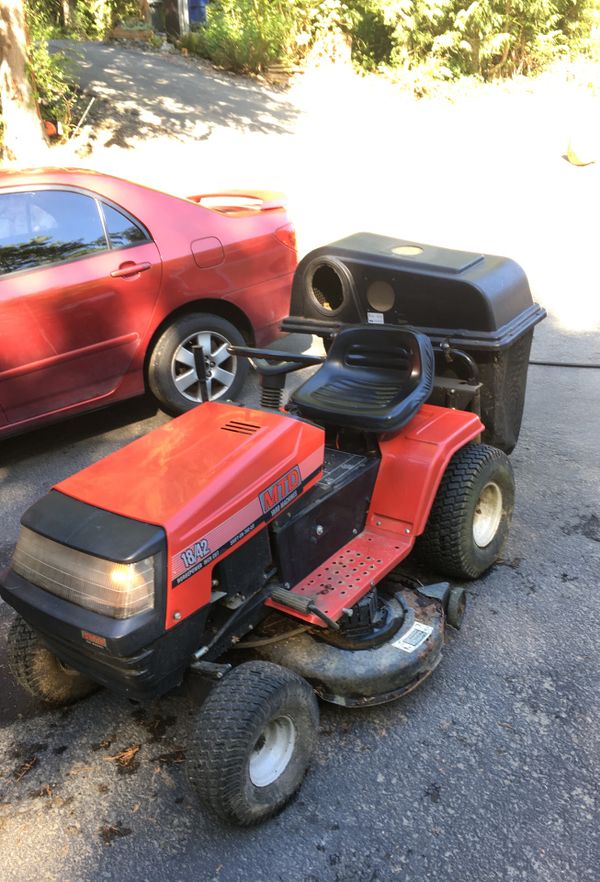 Free MTD Riding Lawn Mower, Runs! for Sale in Snohomish, WA OfferUp