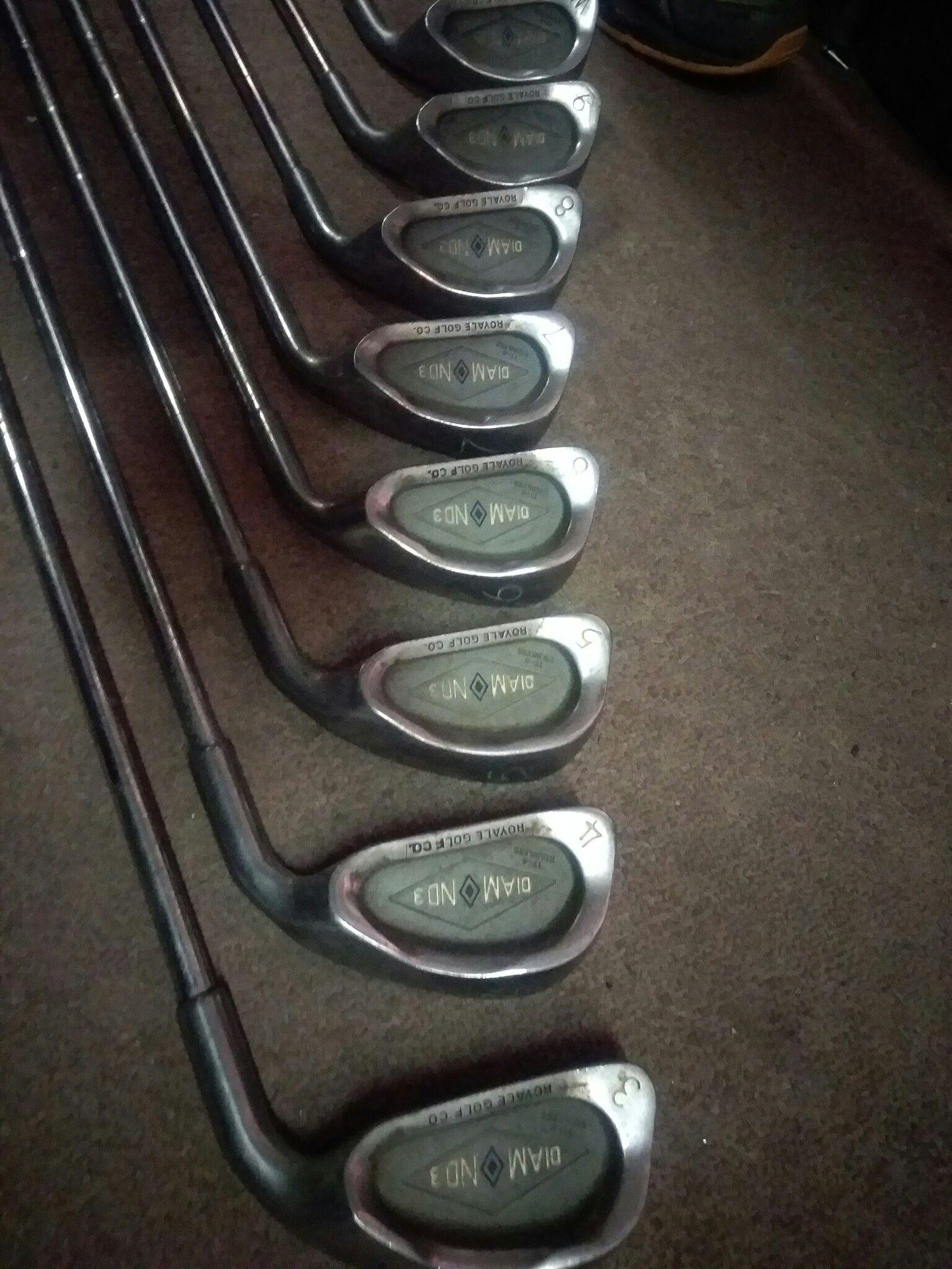 Set of golf irons