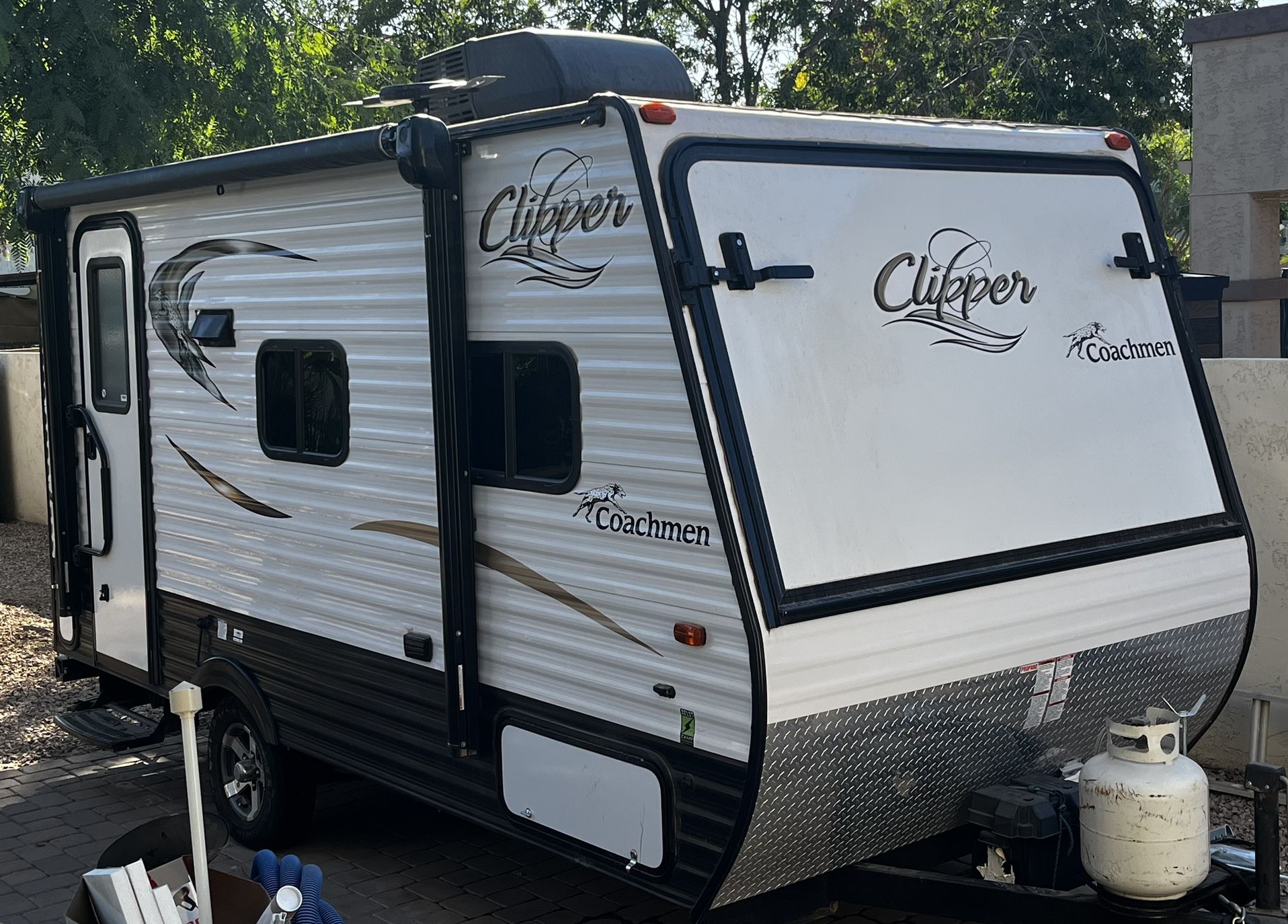 2016 Coachman Clipper 16 RBD