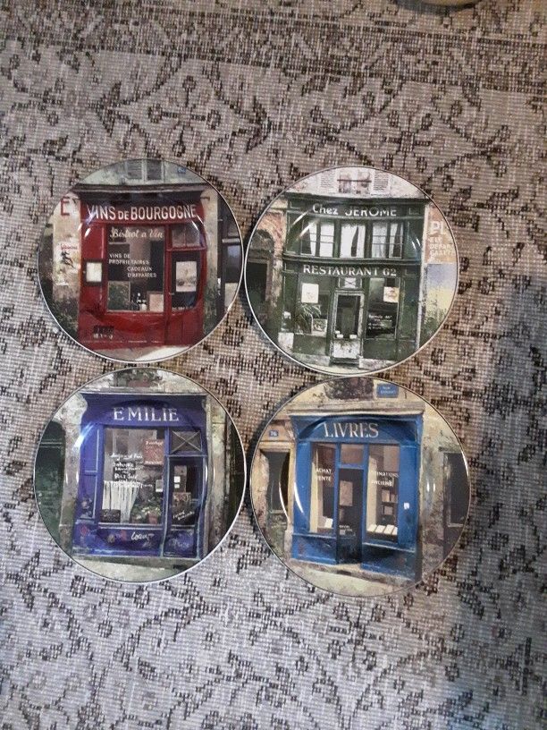 The Sakura Table Plate Storefronts Set
