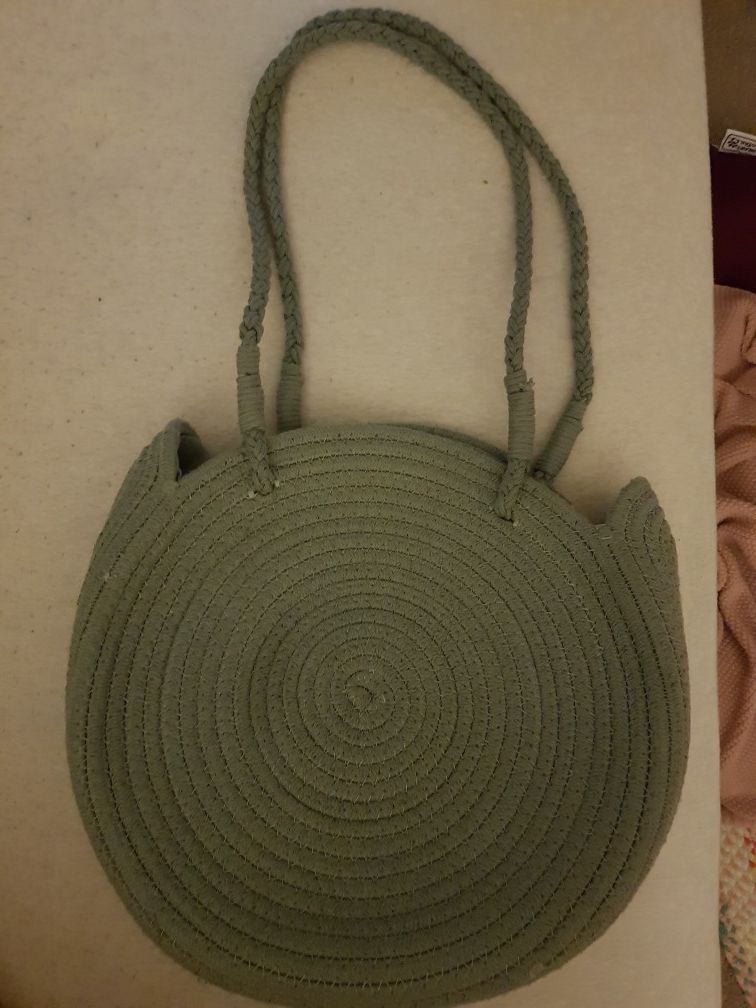 Woven tote bag