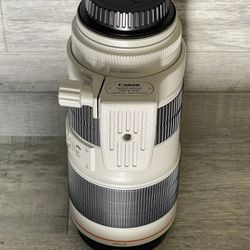 Canon EF 70-200 mm f/2.8L IS III USM Lens 