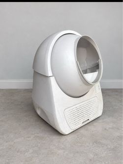 CATLINK Automatic Cat Litter Box – $175