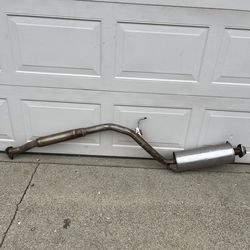 Honda Coupe Civic si Sankei 4111 Muffler OEM in good condition.