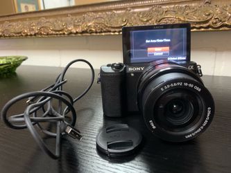 Sony a5100 Mirrorless Camera
