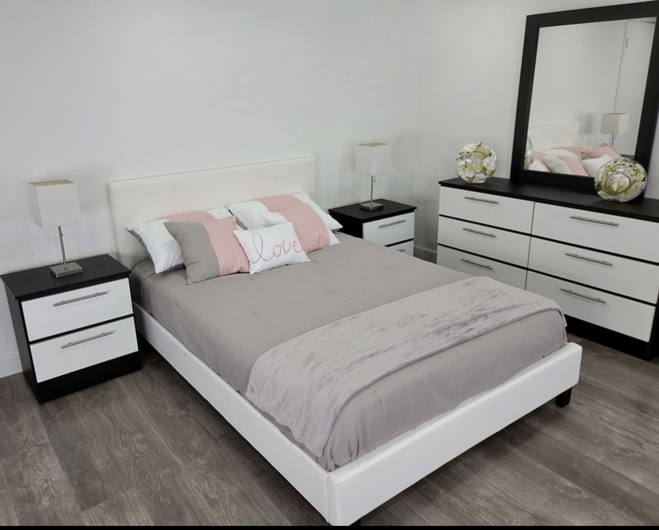 Bedroom Set - Juego De Cuarto