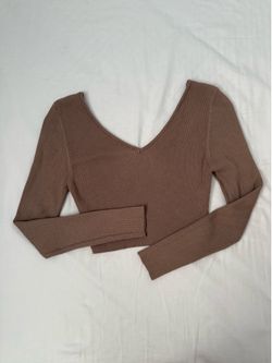 cropped long sleeve