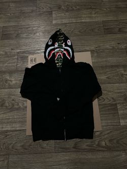 Black/green bape