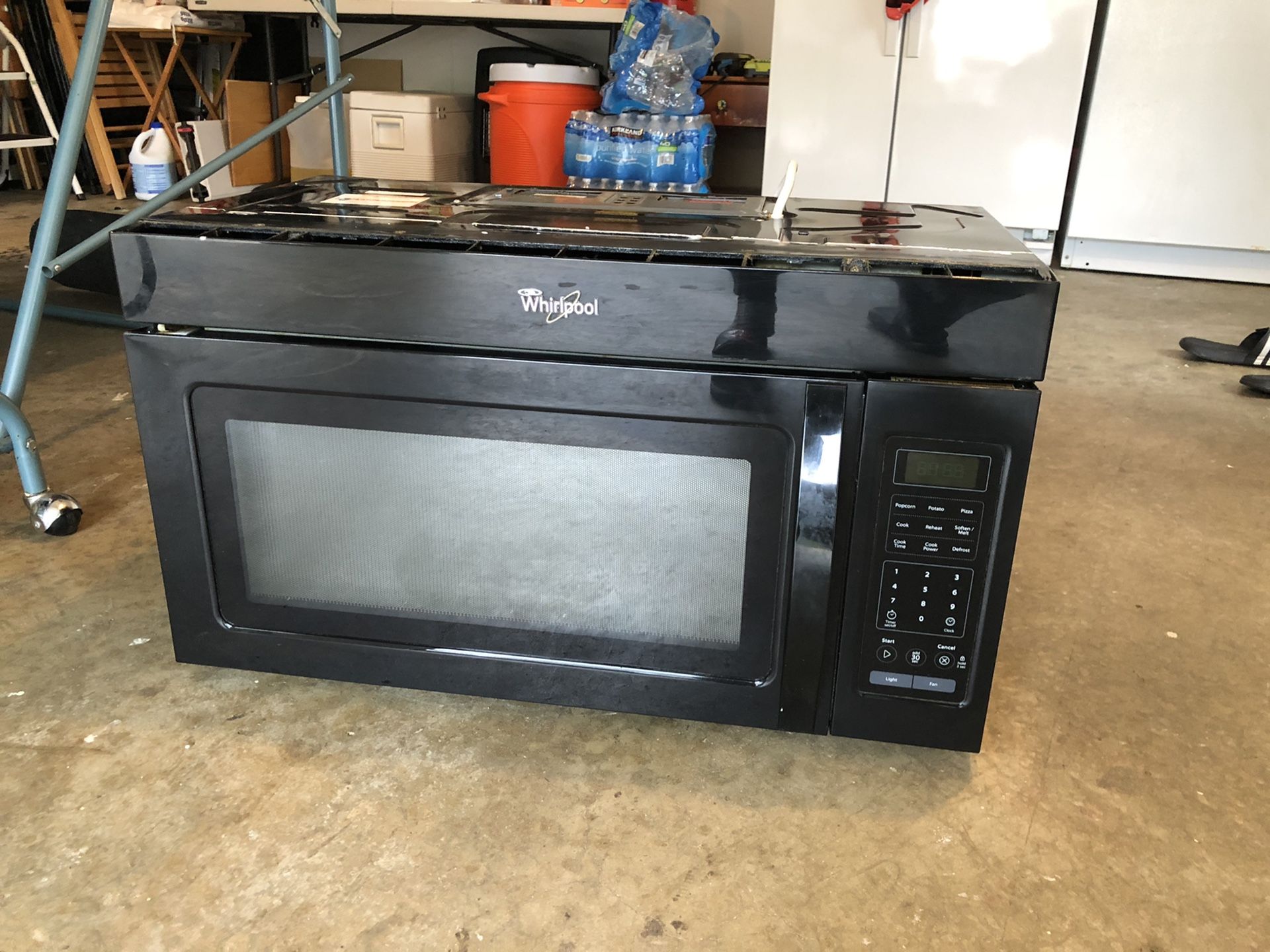 Whirlpool Microwave over the range-