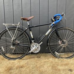Raleigh touring bicycle 2025
