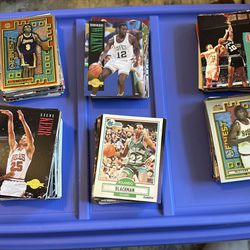 330 Basketball Cards From The 90s
