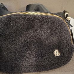 Lululemon Belt Bag 