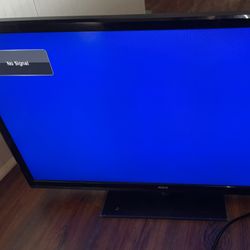RCA Flatscreen Tv. Works Great. 