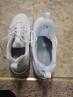 Men's 10.5 Puma  shoes