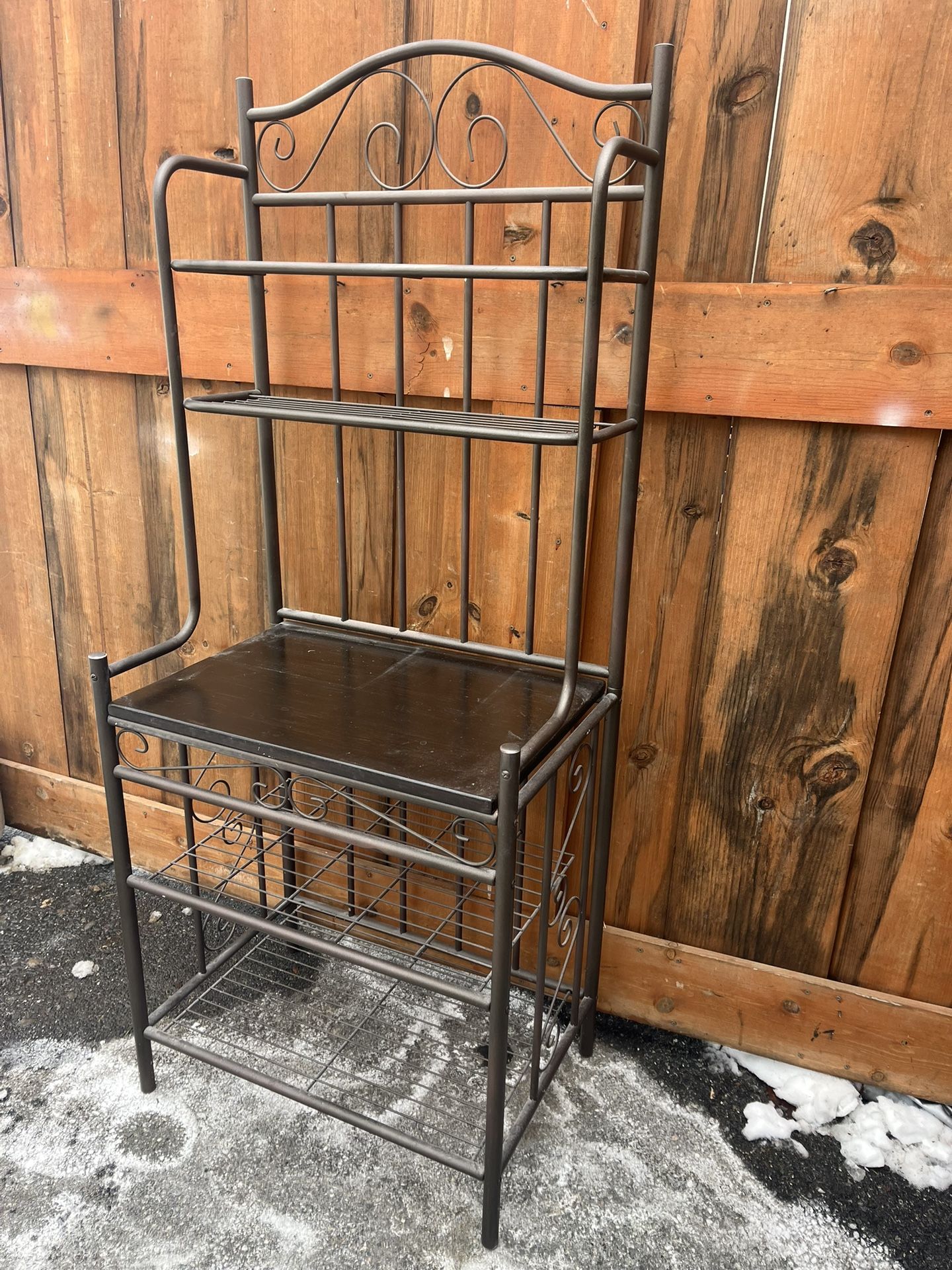 Kitchen Bakers Rack