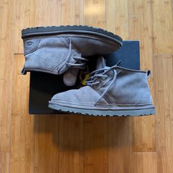 Ugg boots men’s Size 10