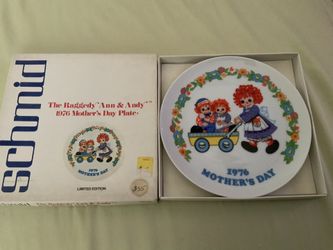 THE SCHMID COLLECTIONS “THE RAGGEDY ANN & ANDY PLATE IN ORIGINAL BOX #1