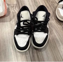 Free Air Jordan 1 Low Black White Sneakers