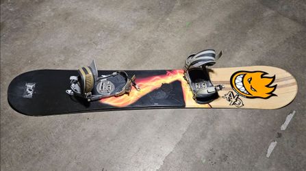 Option Snowboard 163cm with Ride Bindings & Spitfire Graphic - Complete Setup