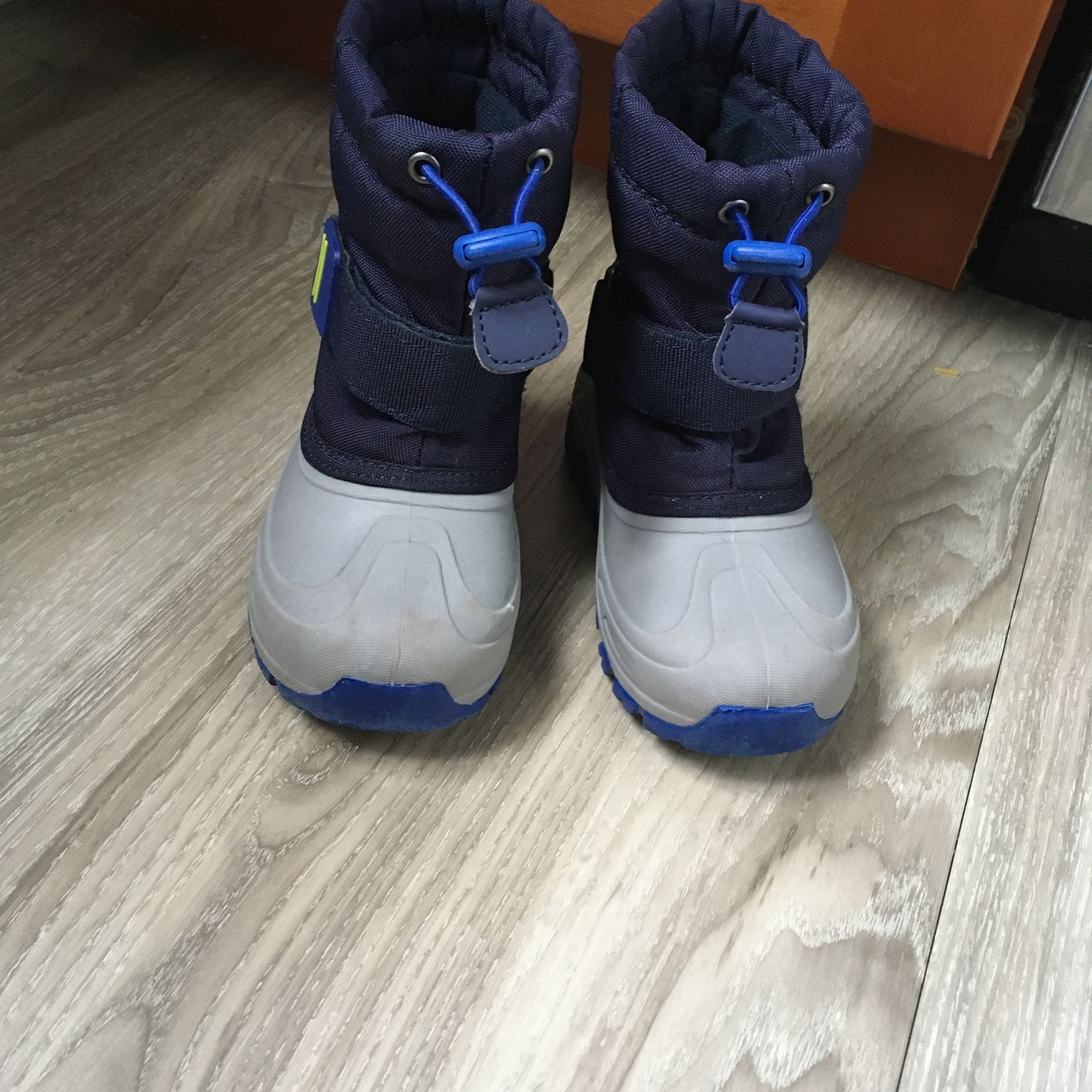 Toddler Snow Boots Size 10