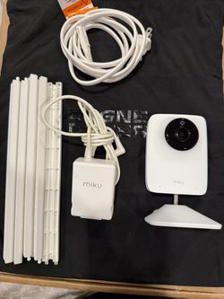 Miku Baby Monitor w/Wall Mount Kit