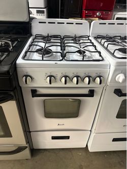 Avanti white 4 burner gas stove 20 inches