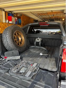 Baja spare tire mount