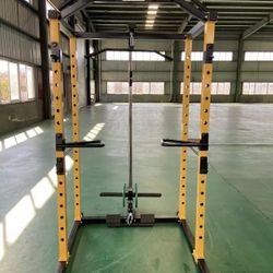 Squat Rack/Power rack With Pulley System, Lat Pull Down, Dips Station And Attachments