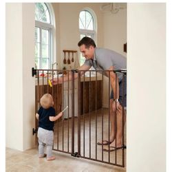 Babelio 34" Extra Tall Baby/Dog Gate with No Threshold Design Walk Thru Door, 26-43" Auto Close Safety Gate for Babies, Elders and Pets, Fits Doorways