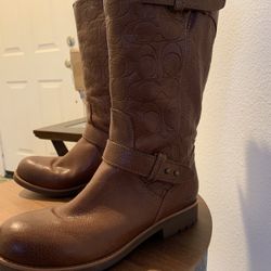 Brand New Coach Leather Boots size 8 Wide Calf