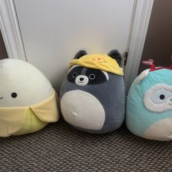 squishmallow clean out 16”