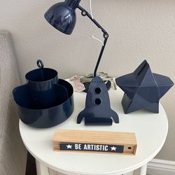 Pottery Barn Kids Table Accessories