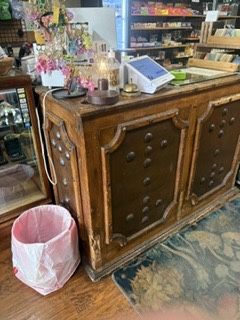 STORE CLOSING – Display Cases Shelving Fixtures CHEAP