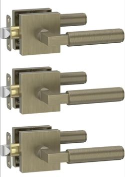 (Brand New in Box) 
Amerdeco 3 Pack Brushed Antique Brass Passage Knurled Door Handles, Heavy Duty Non-Locking Door Lever for Hall, Closet, Office Are