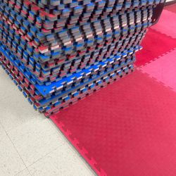 Tae Kwon Do 🥋 Mats  ($15 Each Piece ) 