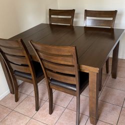 Dining Table Set