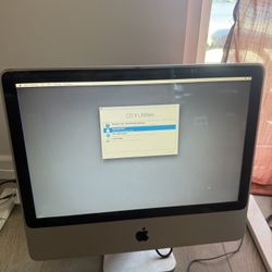 MacBook Desktop Computer