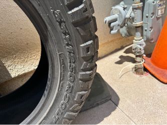 New 33in Ridge Grappler Tire