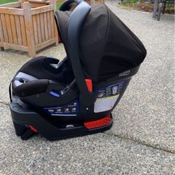 Car seat.   Britax
