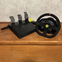 Thrustmaster TX racing simulator wheel Ferrari edition 