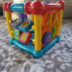 vtech Busy Learners Activity Cube
