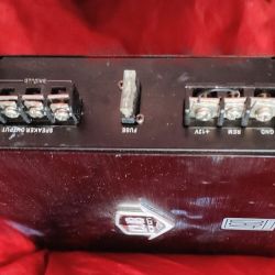 🟥FOR   SALE   AMPLIFIER  CAR  AUDIO🟥  (  NEGOTIABLE )🟩