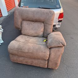 Love Seat And Recliner