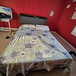 Bed Frame & Mattress