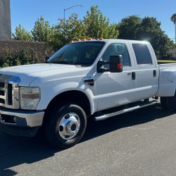 Ford F-350 Short Cab 