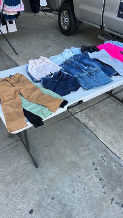 Yard sale 8/1 7-11 am only