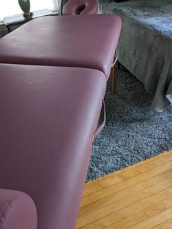 Massage Table With Carrying Case Thumbnail