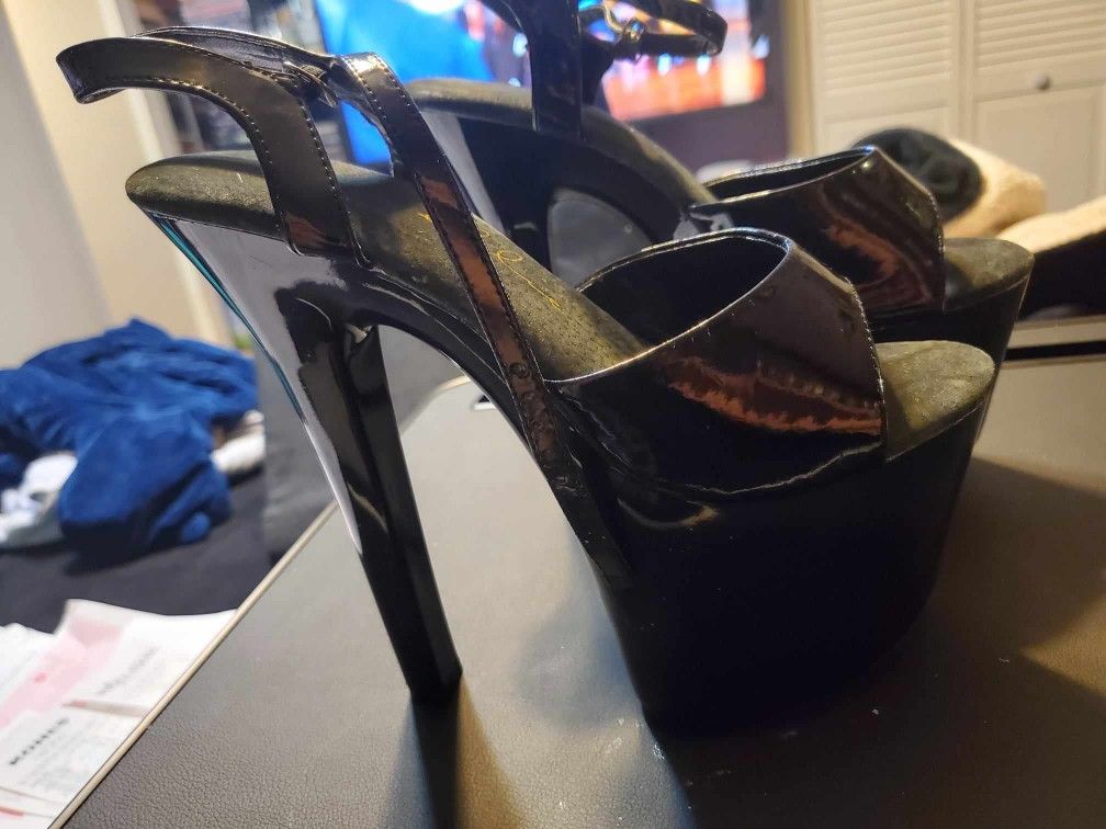 Elle Black 7in High Heels